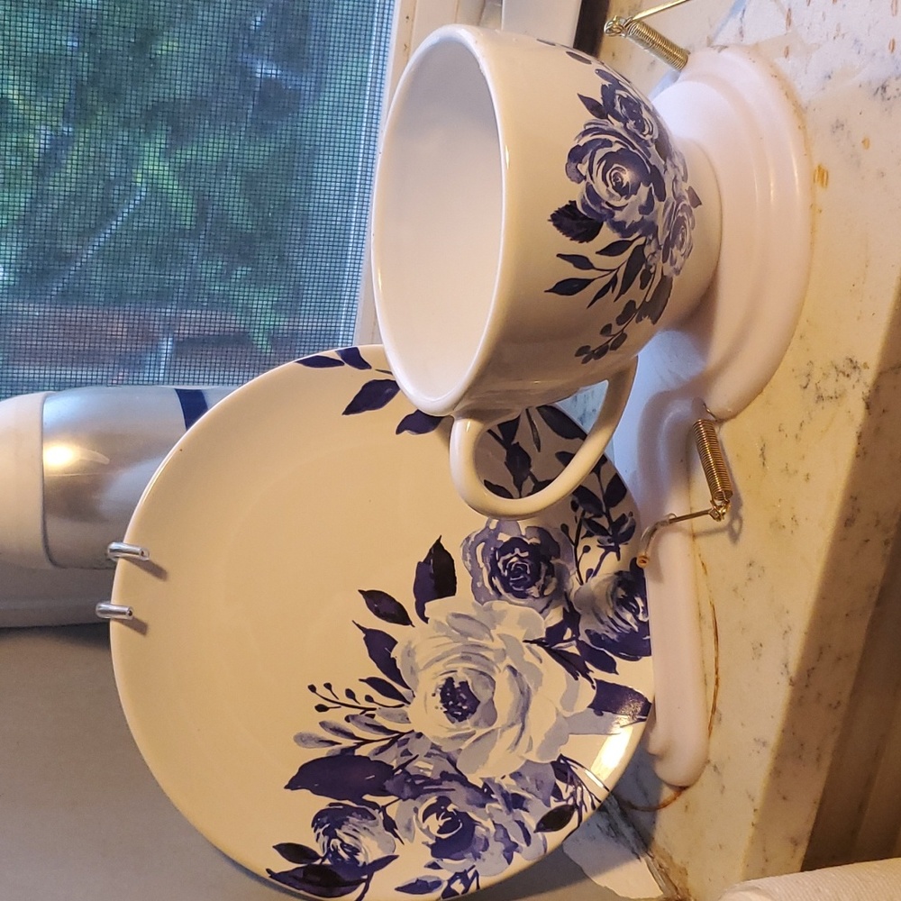 Tea cup and plate